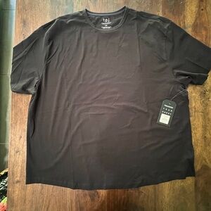 NEW Men's Classic Black Short Sleeve Tee